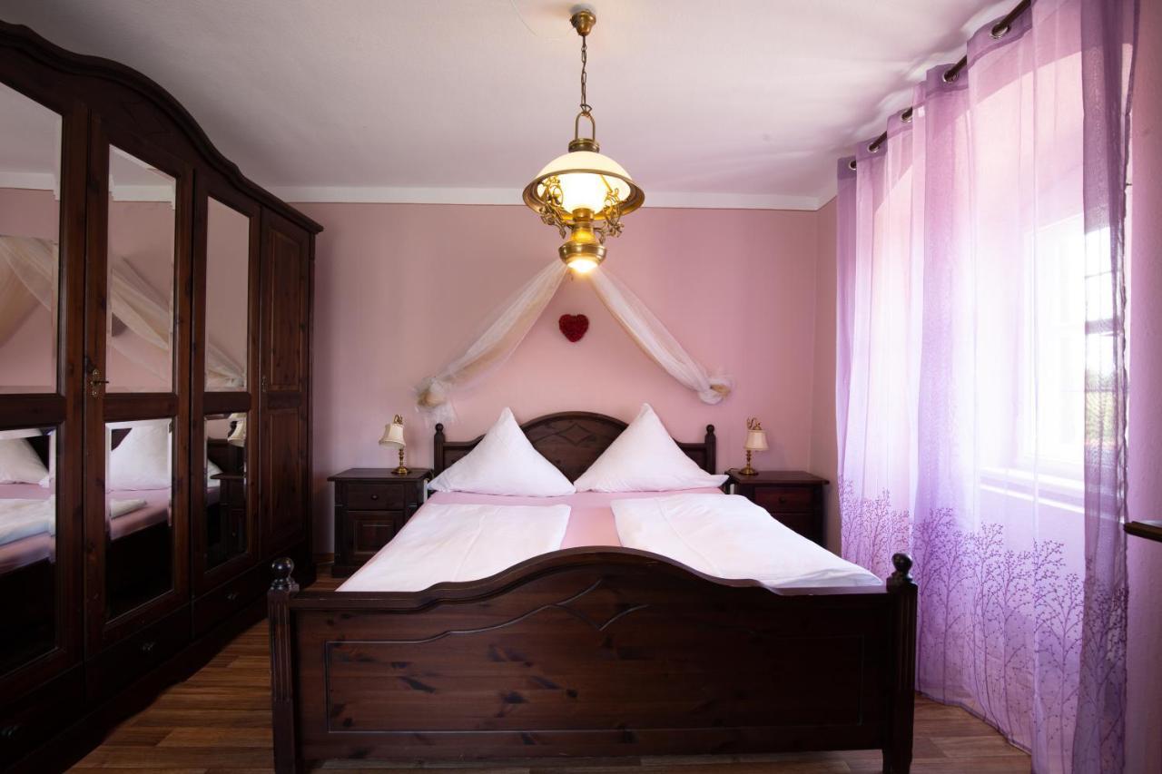 Schlosshotel Harburg Buitenkant foto